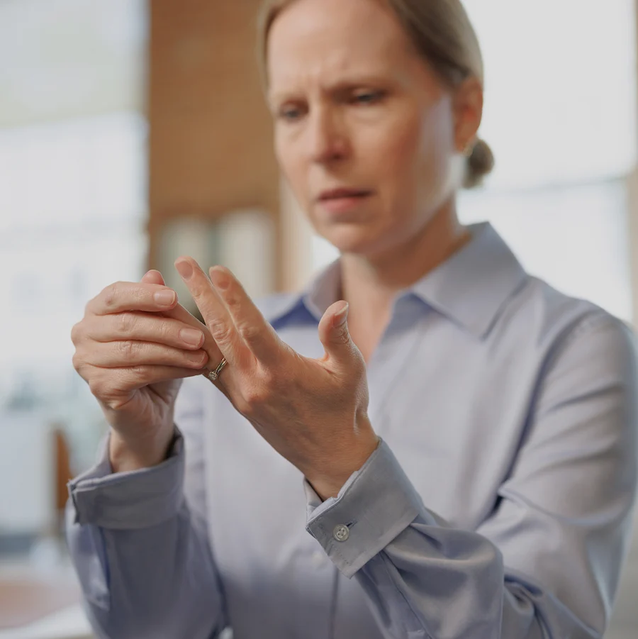 Illustrative image of a woman experiencing chronic hypoPARA symptoms (not a real patient)